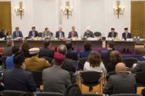 Califa diz que Islão garante a liberdade universal de religião